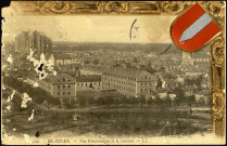 Carte postale de "Beauvais - Vue panoramique de la caserne" adressée par Emile Sueur (1886-1948) à Julienne Colard (1887-1974)