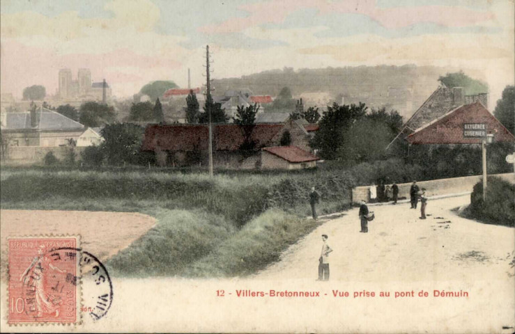 Villers Bretonneux. Vue prise au pont de Démuin