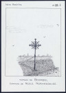 Hameau de Bourbel (commune de Nesle Normandeuse) : croix - (Reproduction interdite sans autorisation - © Claude Piette)
