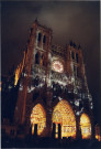 La cathédrale d'Amiens illuminée en couleur