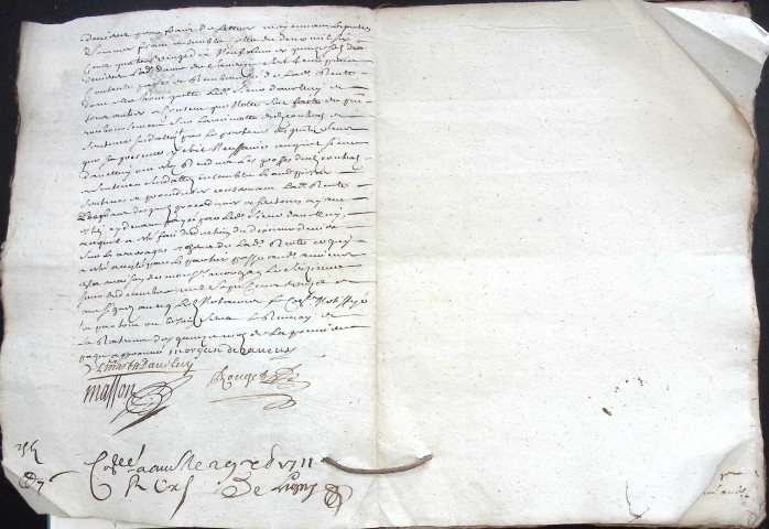 Etude de Me Nicolas Rouget à Amiens (étude n°5). Minutes de l'année 1711