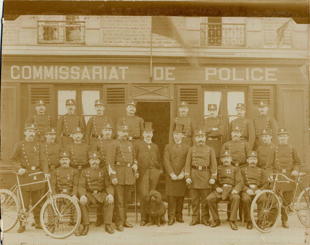 Commissariat de police d'Amiens