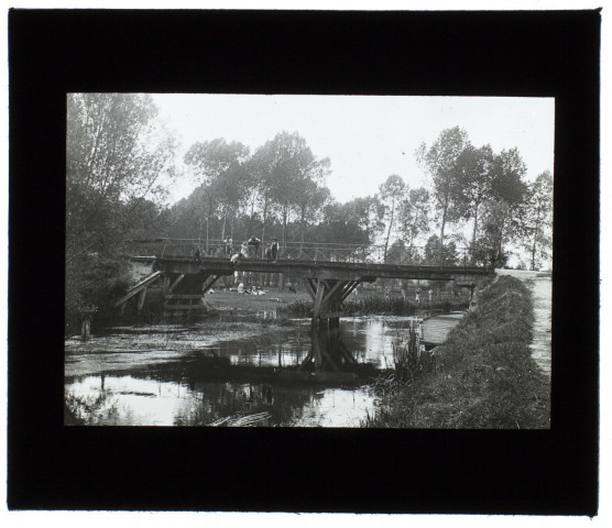 Pont sur l'Âvre à Boves - 1903