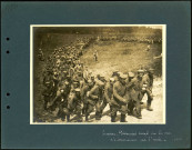 Longueau (Somme). Prisonniers allemands dirigés sur la gare d'embarquement pour l'arrière