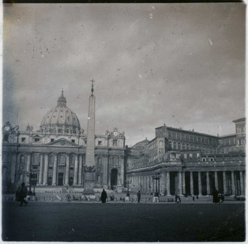 Rome - Place Saint Pierre