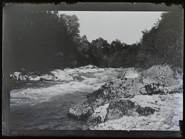 Rivière près des gorges du Fier - juillet 1902