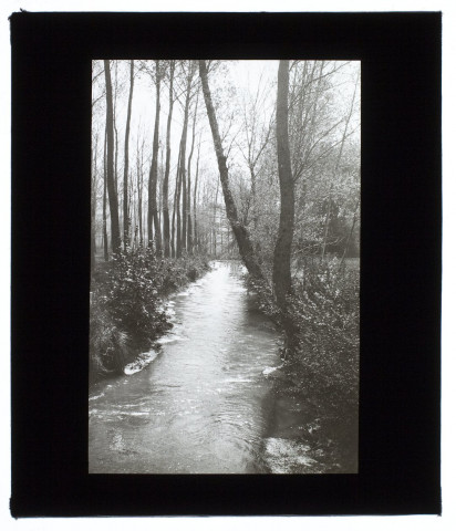 Rivière à Chaussoy-Epagny - mai 1911