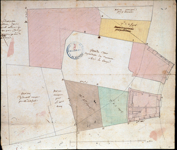 Construction de la place de Périgord sur l'emplacement du marché au blé : plan parcellaire des terrains à exproprier, par l'architecte Rousseau