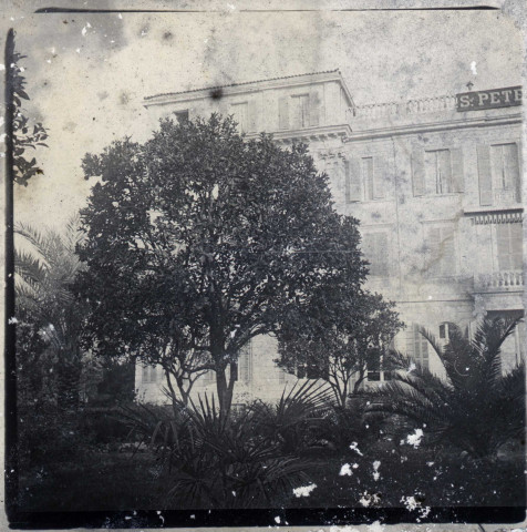 Jardins de l'Hôtel Saint Pétersbourg à Nice