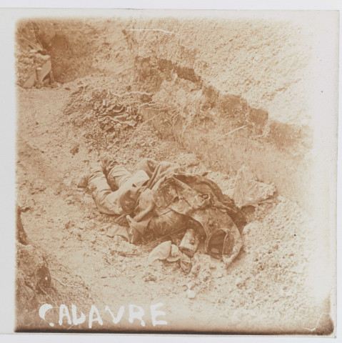 Douaumont (Verdun), cadavre