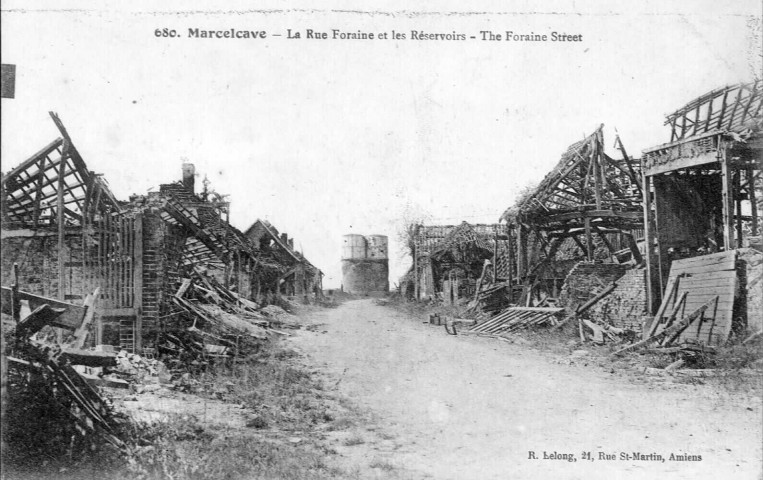 La Rue Foraine et les Réservoirs. The Foraine Street