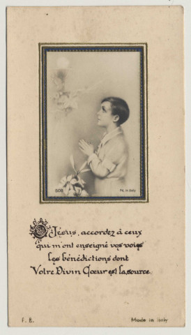 Ô Jésus, accordez à ceux qui m'ont enseigné vos voies, les bénédictions dont votre divin coeur est la source. Un enfant en prière