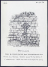 Bonvillers (Oise) : croix de pierre entre deux contreforts du mur nord de l'église - (Reproduction interdite sans autorisation - © Claude Piette)