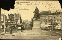 Carte postale intitulée "Saint-Quentin. Place du 8 octobre". Correspondance de Louise Delattre, épouse Delassus, à son mari Sosthène