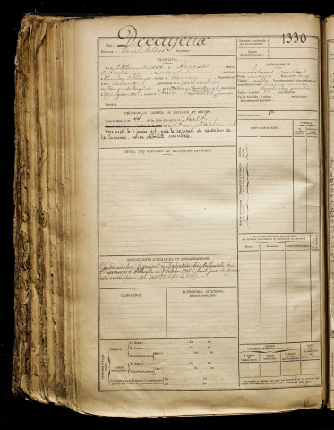 Decayeux, Paul Alfred, né le 23 décembre 1897 à Arrest (Somme), classe 1917, matricule n° 1330, Bureau de recrutement d'Abbeville