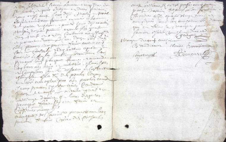Etude de Me Pierre Trencart à Amiens (étude n°7). Minutes de l'année 1689