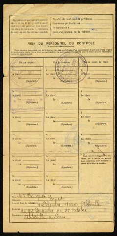 Sauf-conduit n°10528 valable pour un voyage du 22 septembre au 22 octobre 1918 d'Abbeville à Paris pour M. Ernest Tacquet, docteur en médecine, né le 7 décembre 1866