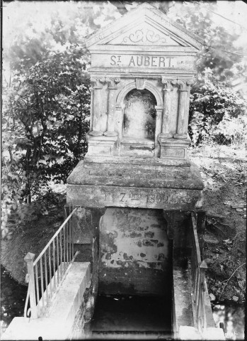 La fontaine Saint-Aubert