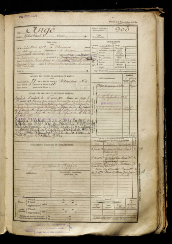 Angé, Robert Paul, né le 25 mai 1900 à Amiens (Somme), classe 1920, matricule n° 905, Bureau de recrutement d'Amiens