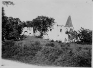 Château de Picquigny : vue générale des ruines