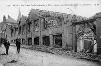 1914 - Les Usines Rochet-Schneider à Albert mises à sac et incendiées par les Allemands