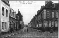Abbeville - La Rue Millevoye - Le Collège des Garçons