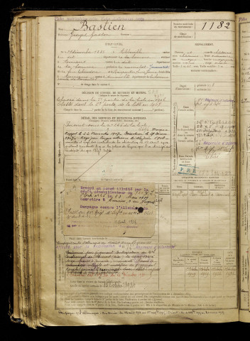 Bastien, Georges Gaston, né le 21 décembre 1885 à Abbeville (Somme), classe 1905, matricule n° 1182, Bureau de recrutement d'Amiens