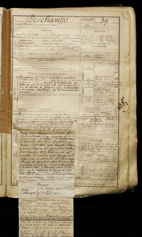 Deschamps, Clotaire Armand, né le 28 avril 1889 à Petit-Quevilly (Le) (Seine-Maritime), classe 1909, matricule n° 39, Bureau de recrutement d'Abbeville