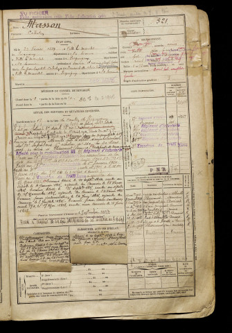 Masson, Célestin, né le 22 février 1889 à Ville-le-Marclet (Somme), classe 1909, matricule n° 521, Bureau de recrutement d'Amiens