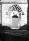 Eglise de Frettemolle, vue de détail : le portail