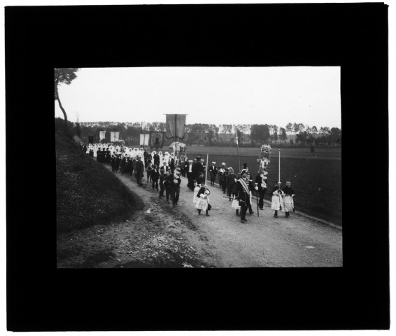 Procession à l'Etoile - mai 1906