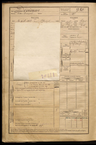 Devienne, Victor François, né le 20 avril 1867 à Amiens (Somme), classe 1887, matricule n° 980, Bureau de recrutement d'Amiens