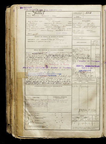 Gillet, Etienne François, né le 30 juin 1893 à Vignacourt (Somme), classe 1913, matricule n° 444, Bureau de recrutement d'Amiens
