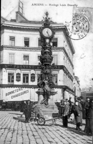 Amiens. Horloge Louis Dewailly