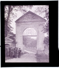Ancienne porte de l'abbaye de Dommartin - septembre 1903