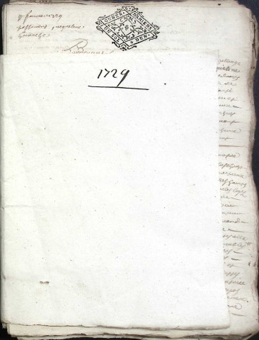 Etude de Me Charles Machart à Amiens (étude n°16). Minutes de l'année 1729