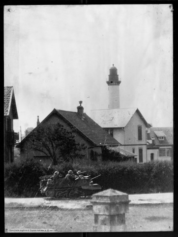 Chenillette anglaise à Cayeux-sur-Mer le 25 mai 1940, près du phare