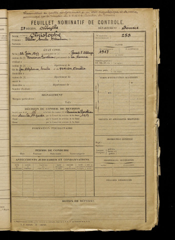 Christophe, Kléber Emile Abraham, né le 26 juin 1897 à Forest-l'Abbaye (Somme), classe 1917, matricule n° 258, Bureau de recrutement d'Abbeville