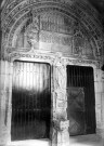 Eglise du Tréport, vue de détail : le portail sculpté