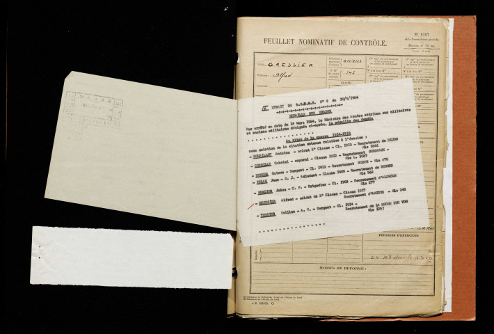 Gressier, Alfred, né le 12 août 1897 à Saleux (Somme), classe 1917, matricule n° 242, Bureau de recrutement d'Amiens