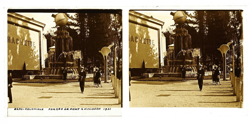 Vincennes. Exposition coloniale internationale : fontaine des forges de Pont-à Mousson