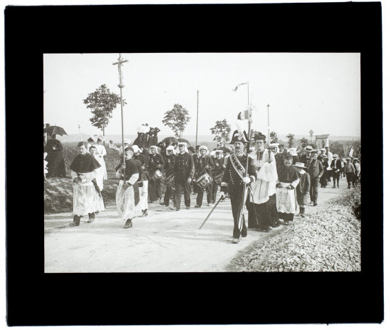 Fêtes du centenaire de Sainte-Colette à Corbie - juin 1907