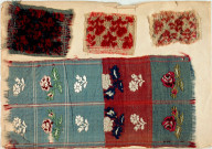 Echantillons de moquettes et de toiles ornées de broderie à motif floral joints au mémoire sur la manufacture d'Amiens adressé à Roland de la Platière, XVIIIe siècle