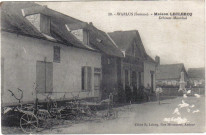 WARLUS (Somme). Maison Lelercq Débitant Maréchal
