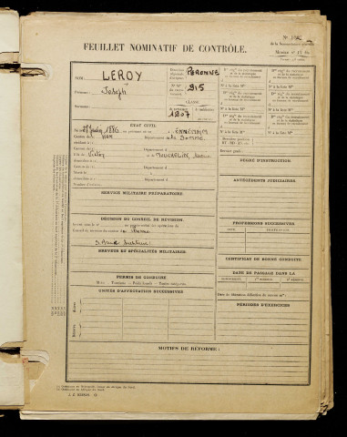 Leroy, Joseph, né le 27 janvier 1886 à Ennemain (Somme), classe 1907, matricule n° 915, Bureau de recrutement de Péronne