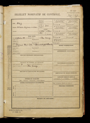 Gry, Octave Raymond Victor, né le 12 septembre 1897 à Villers-Bocage (Somme), classe 1917, matricule n° 300, Bureau de recrutement d'Amiens