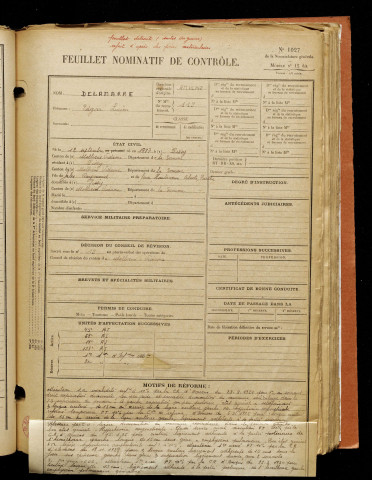 Delamarre, Edgar Lucien, né le 12 septembre 1897 à Pissy (Somme), classe 1917, matricule n° 119, Bureau de recrutement d'Amiens