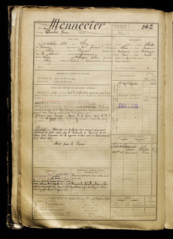 Mennecier, Charles Henri, né le 04 octobre 1888 à Cléry-sur-Somme (Somme), classe 1908, matricule n° 562, Bureau de recrutement de Péronne
