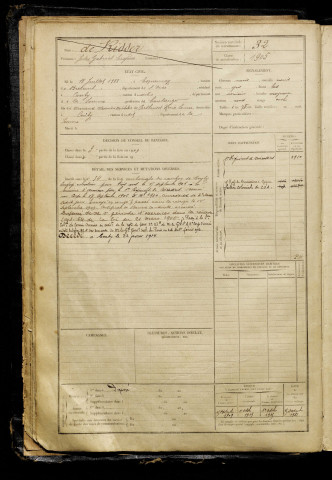 De Ridder, Jules Gabriel Eugène, né le 18 juillet 1888 à Esquennoy (Oise), classe 1908, matricule n° 32, Bureau de recrutement d'Amiens