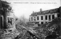 Bombardement d'Amiens - Groupe de Maisons en face le Palais de Justice